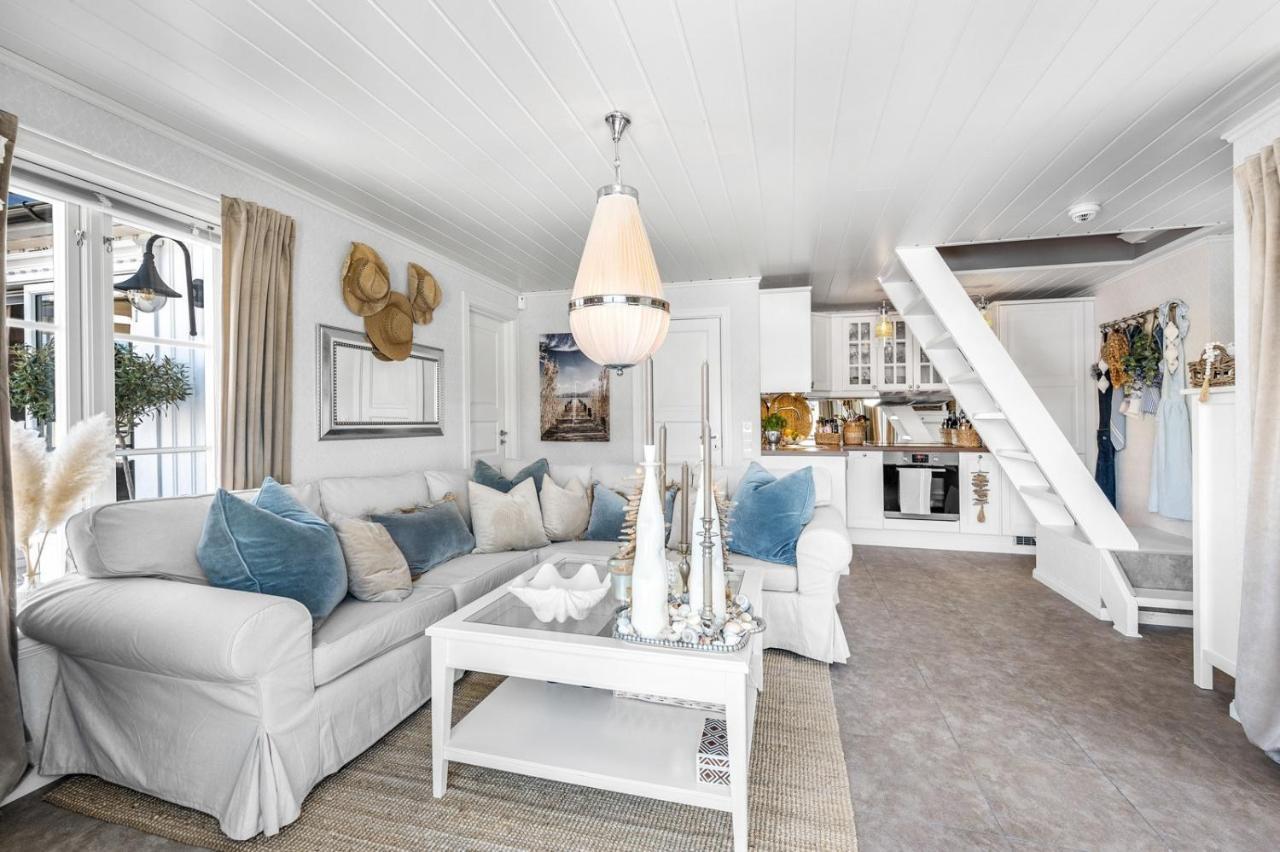 Luxurious Boathouse With Private Dock In The Best Location In Арендал Екстериор снимка