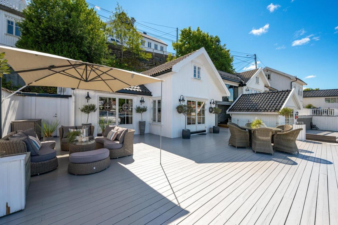 Luxurious Boathouse With Private Dock In The Best Location In Арендал Екстериор снимка