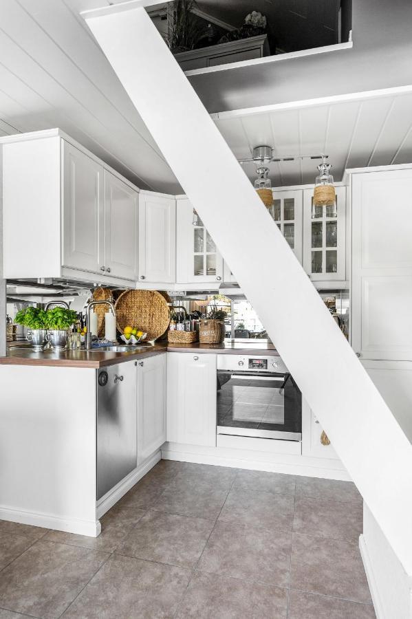 Luxurious Boathouse With Private Dock In The Best Location In Арендал Екстериор снимка